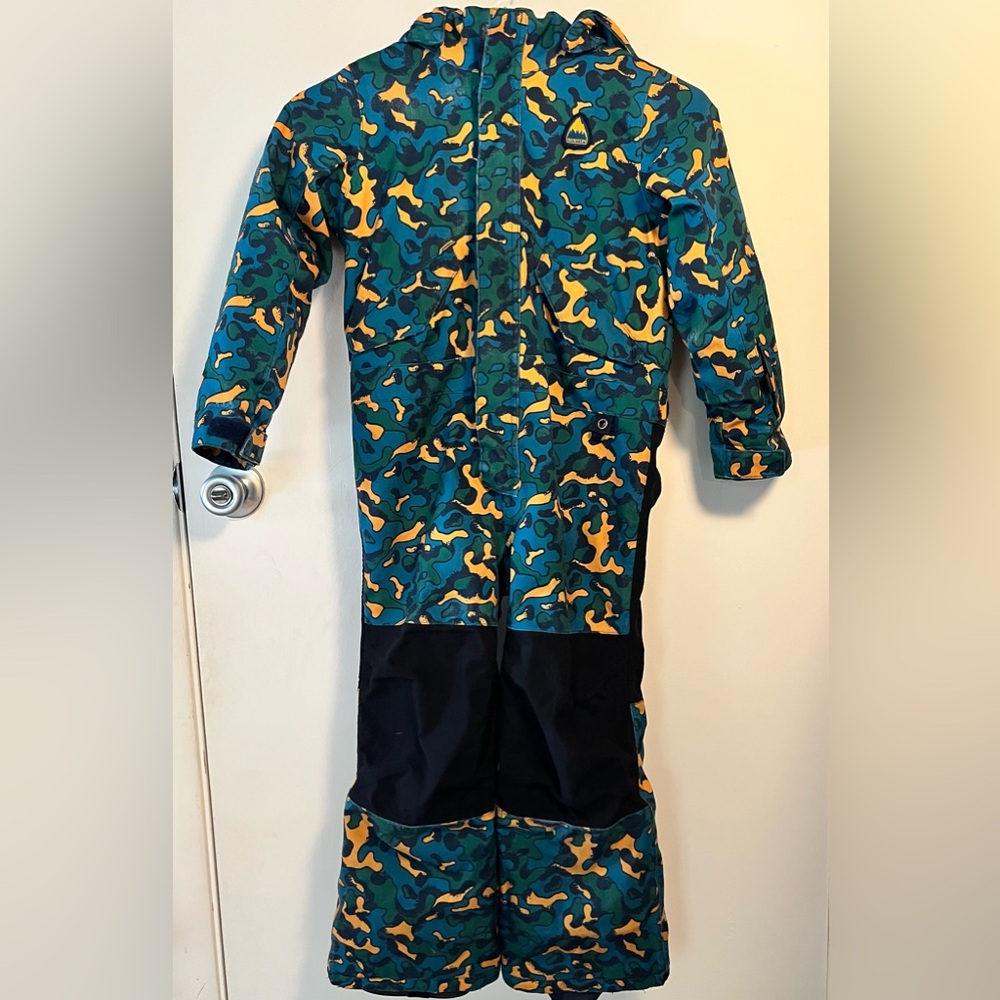 Burton Camouflage Snowsuit 2L USED